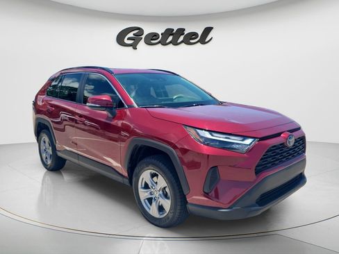 Certified 2024 Toyota RAV4 XLE w/ Convenience Package AWD/4WD image 5