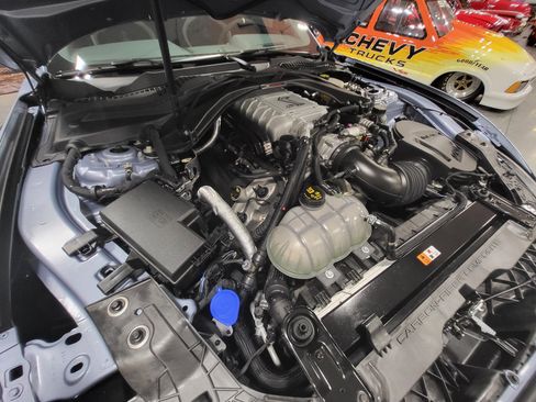 Used 2022 Ford Mustang Shelby GT500 w/ Carbon Fiber Track Pack image 24