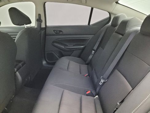 Used 2024 Nissan Altima 2.5 S image 18