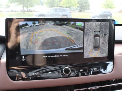 New 2025 Mitsubishi Outlander SEL image 31