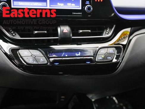 Used 2021 Toyota C-HR XLE image 20