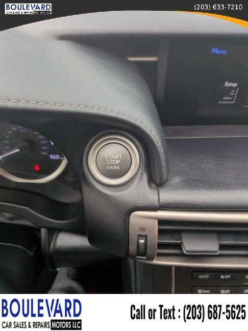 Used 2016 Lexus IS 200t RWD image 12