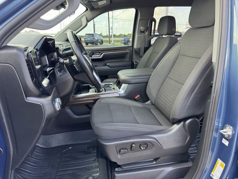 Used 2025 GMC Sierra 1500 Elevation w/ Preferred Package RWD image 23