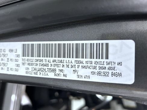 Used 2017 Jeep Wrangler Sport w/ Quick Order Package 24S AWD/4WD image 22