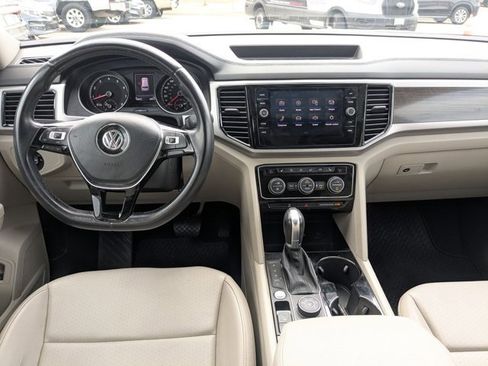Used 2018 Volkswagen Atlas SEL image 17