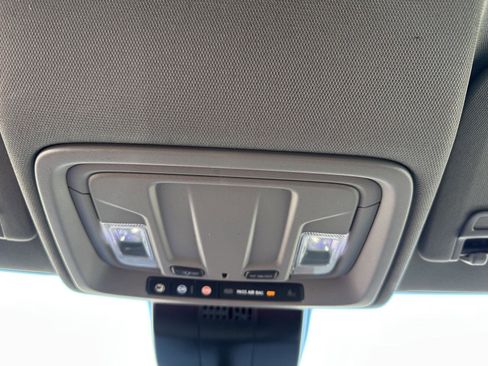 Used 2023 Chevrolet Silverado 1500 LT image 34