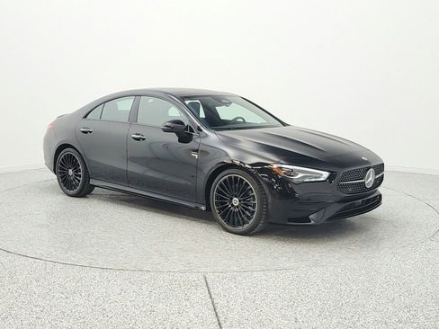 Used 2024 Mercedes-Benz CLA 250 image 3