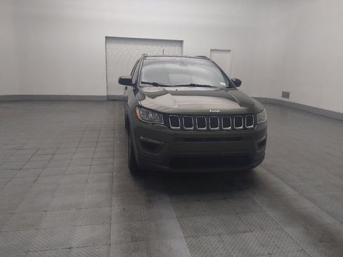Used 2020 Jeep Compass Sport FWD image 14