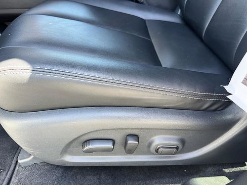 Certified 2024 Nissan Murano SV w/ SV Midnight Edition Package FWD image 21
