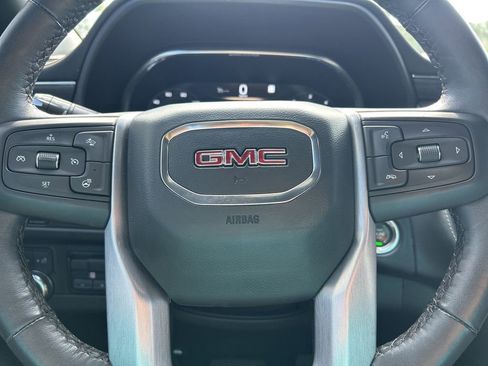 Used 2022 GMC Yukon SLT w/ SLT Luxury Package AWD/4WD image 25
