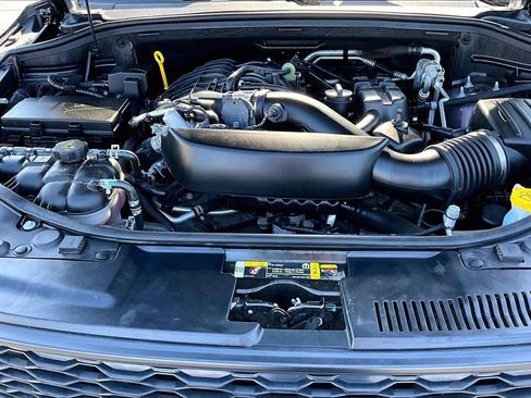 Used 2025 Dodge Durango GT AWD/4WD image 10