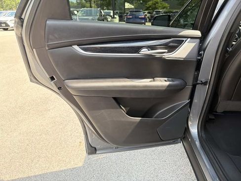 Used 2022 Cadillac XT5 Premium Luxury w/ LPO, Floor Liner Package AWD/4WD image 11