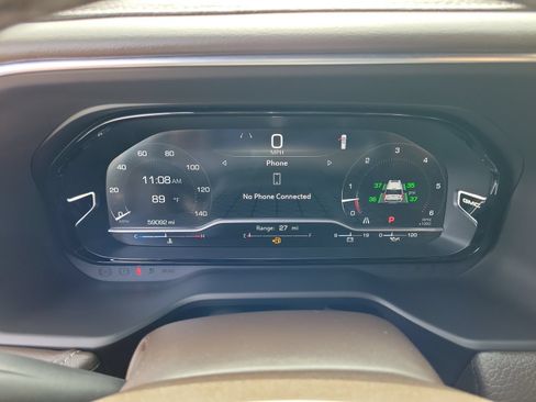 Used 2023 GMC Yukon Denali RWD image 24