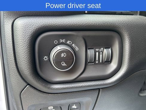 New 2026 RAM 1500 Laramie AWD/4WD image 16