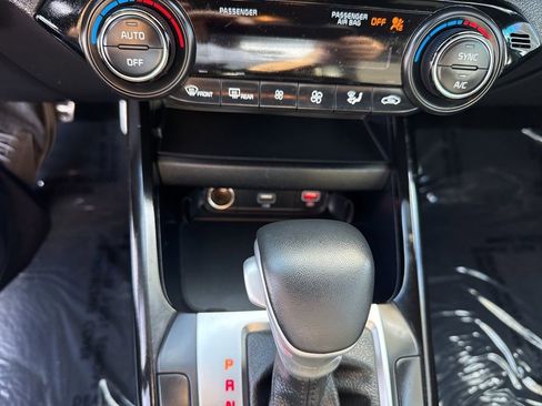 Used 2023 Kia Forte GT-Line FWD image 29