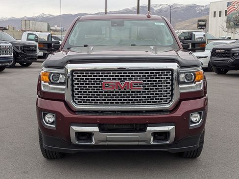 Used 2016 GMC Sierra 3500 Denali w/ Duramax Plus Package image 8