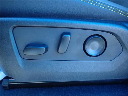 New 2026 Chevrolet Colorado ZR2 AWD/4WD image 11