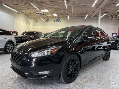 Used 2018 Ford Focus SEL w/ SEL Plus Black Pack image 1