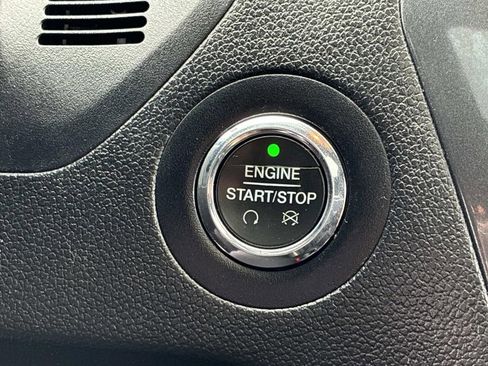 Used 2017 Ford Explorer Limited AWD/4WD image 30