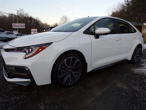 Used 2022 Toyota Corolla SE image 5