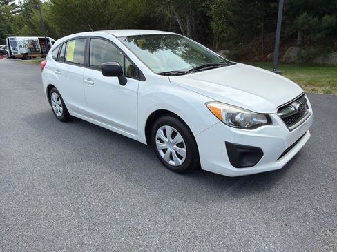 Used 2013 Subaru Impreza 2.0i w/ Popular Pkg 1 AWD/4WD image 3