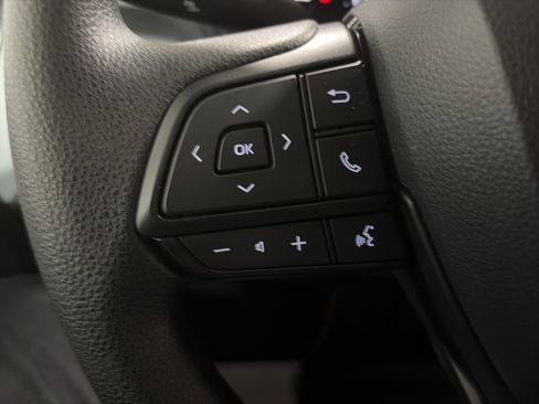 Used 2025 Toyota Sienna LE image 14