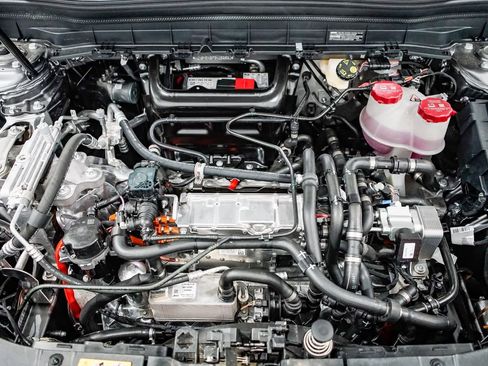 New 2025 Mercedes-Benz EQB 300 4MATIC image 11