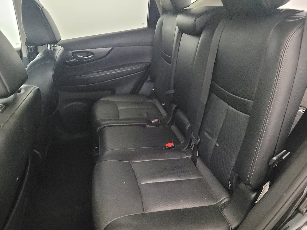 Used 2016 Nissan Rogue SL w/ SL Premium Package AWD/4WD image 18