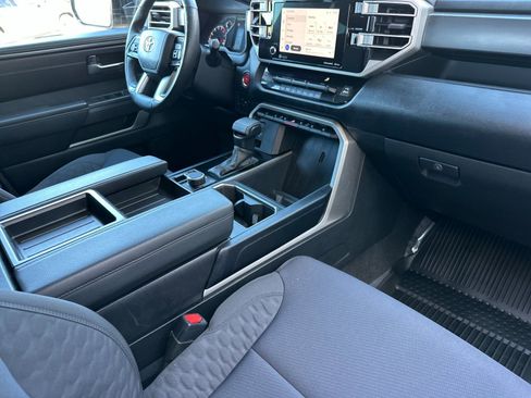 Used 2022 Toyota Tundra SR5 w/ TRD Off-Road Package image 14