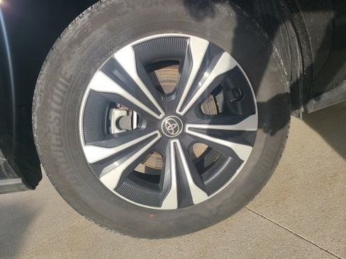 Used 2024 Toyota bZ4X XLE image 10