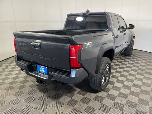 Used 2024 Toyota Tacoma TRD Off-Road AWD/4WD image 8