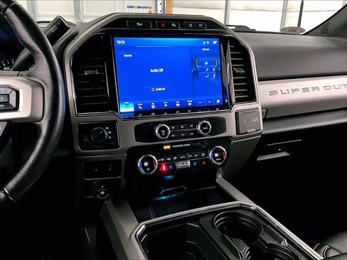 Used 2022 Ford F250 Lariat w/ Tremor Off-Road Package image 6