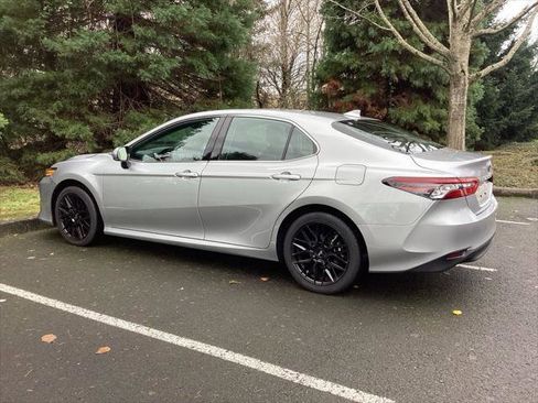 Certified 2024 Toyota Camry XLE image 7