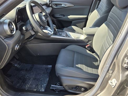 Used 2024 Alfa Romeo Tonale Ti image 10