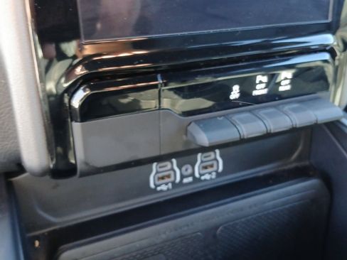 Used 2025 RAM 1500 Big Horn image 16