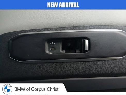 Used 2026 BMW X7 xDrive40i AWD/4WD image 17