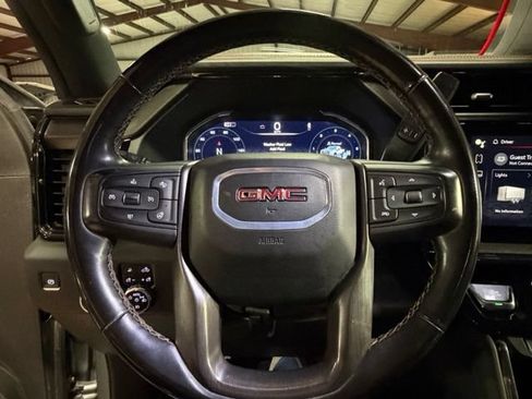 Used 2024 GMC Sierra 2500 AT4 w/ Technology Package AWD/4WD image 14