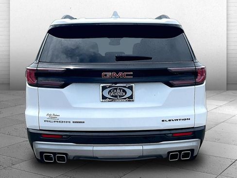 Used 2025 GMC Acadia Elevation AWD/4WD image 3