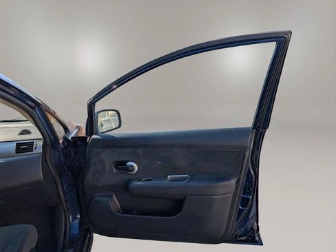 Used 2012 Nissan Versa 1.8 S w/ Special Edition Pkg FWD image 40