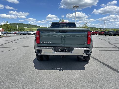 New 2026 Chevrolet Silverado 3500 LT w/ All Star Edition AWD/4WD image 6