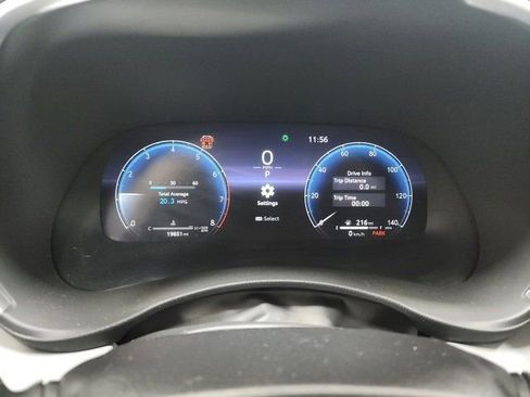 Used 2023 Toyota Highlander Limited image 32