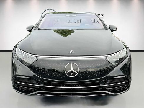 Used 2022 Mercedes-Benz EQS 580 4MATIC Sedan image 2