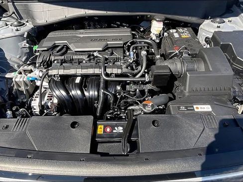 New 2026 Hyundai Kona SE image 11