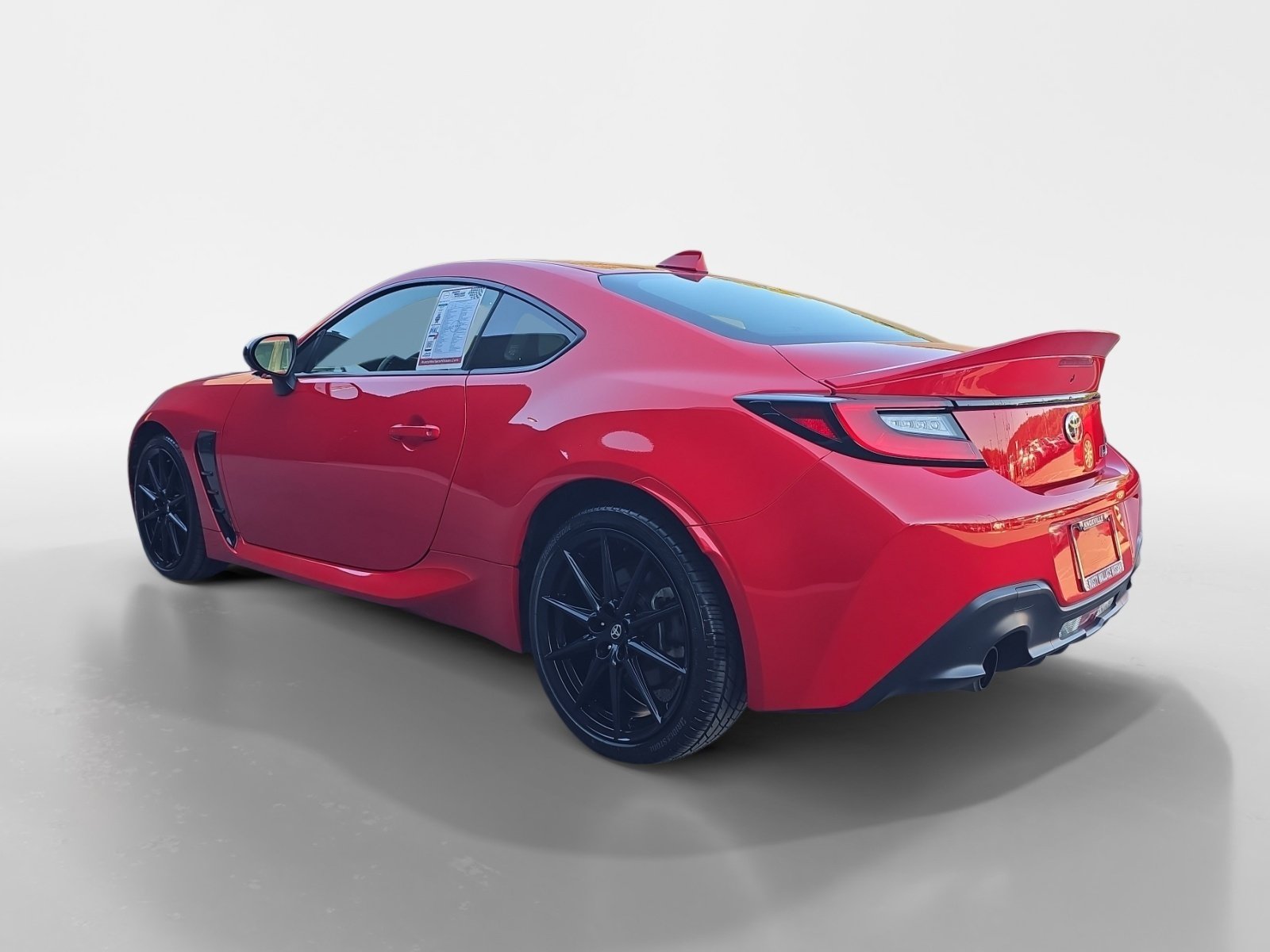 Used 2024 Toyota GR86 Premium RWD image 3