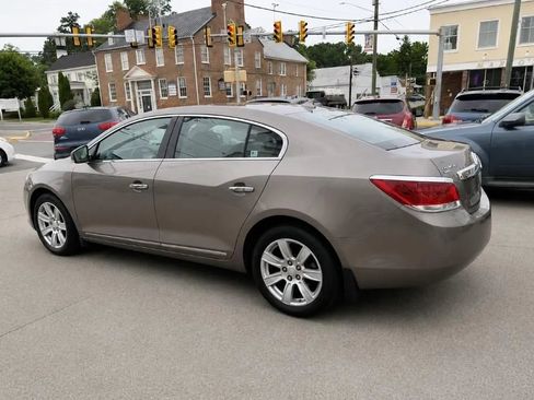 Used 2011 Buick LaCrosse CXL AWD/4WD image 4