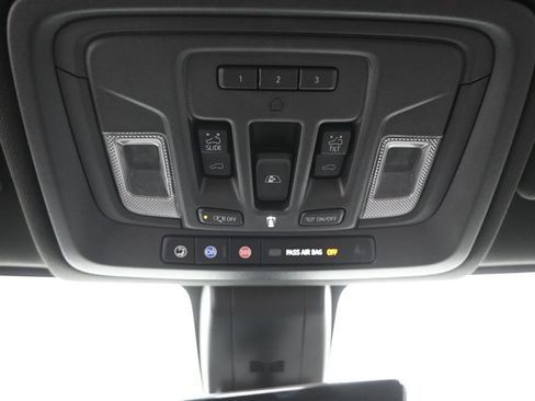 Used 2021 GMC Sierra 1500 AT4 w/ AT4 Premium Package AWD/4WD image 45