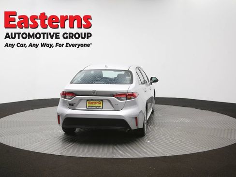 Used 2024 Toyota Corolla LE FWD image 35