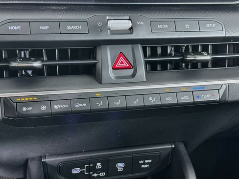 Used 2025 Kia K4 FWD image 24