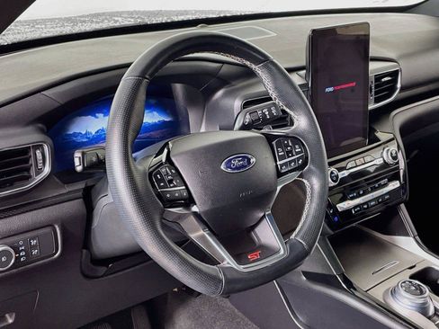 Used 2021 Ford Explorer ST w/ Equipment Group 401A AWD/4WD image 19