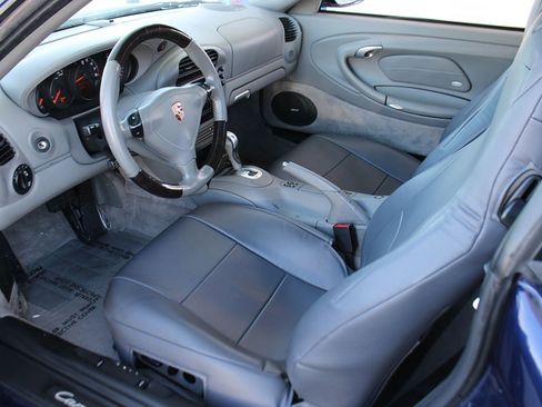 Used 2002 Porsche 911 Carrera 4S AWD/4WD image 12